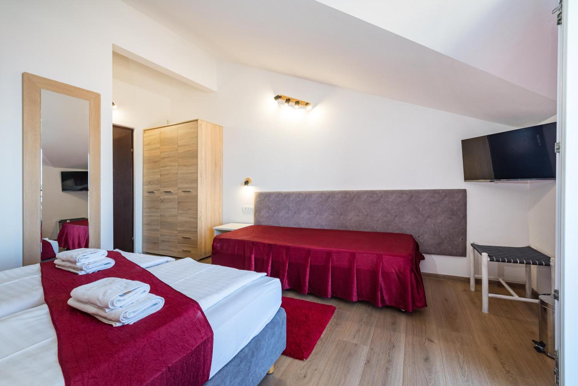 Vicko 3* Starigrad Paklenica