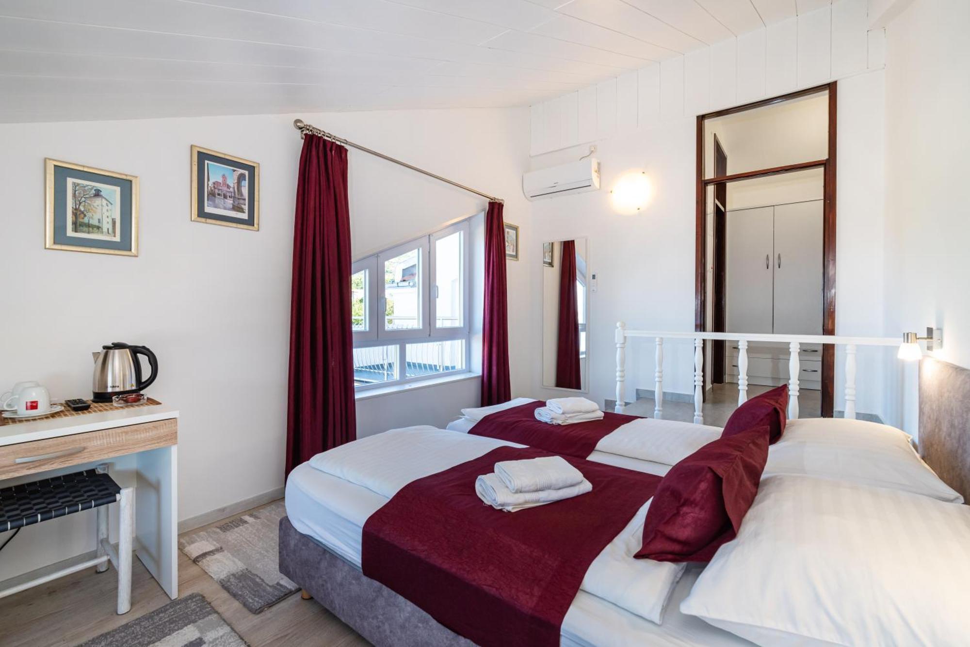 Vicko Hotel Starigrad Paklenica