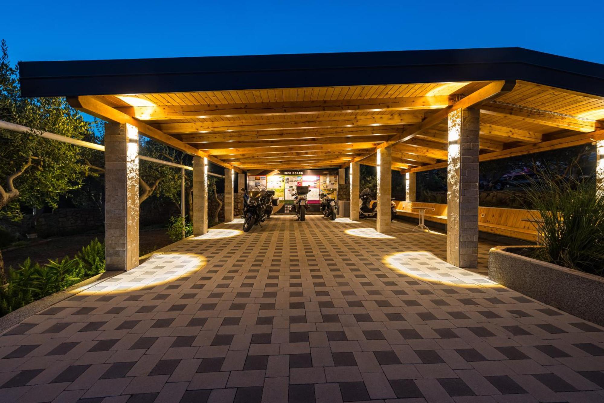 Vicko Hotel Starigrad Paklenica