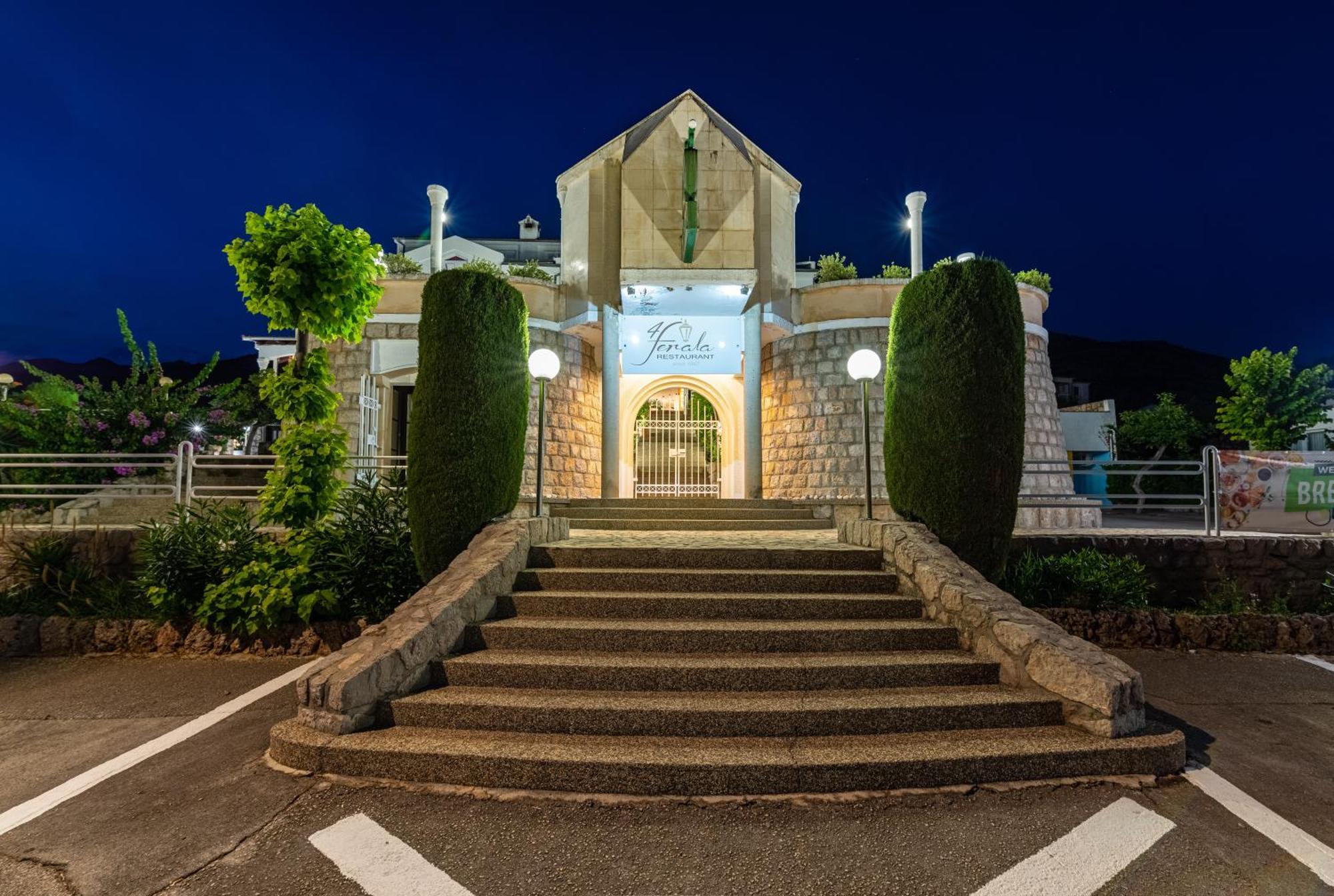 Vicko Hotel Starigrad Paklenica