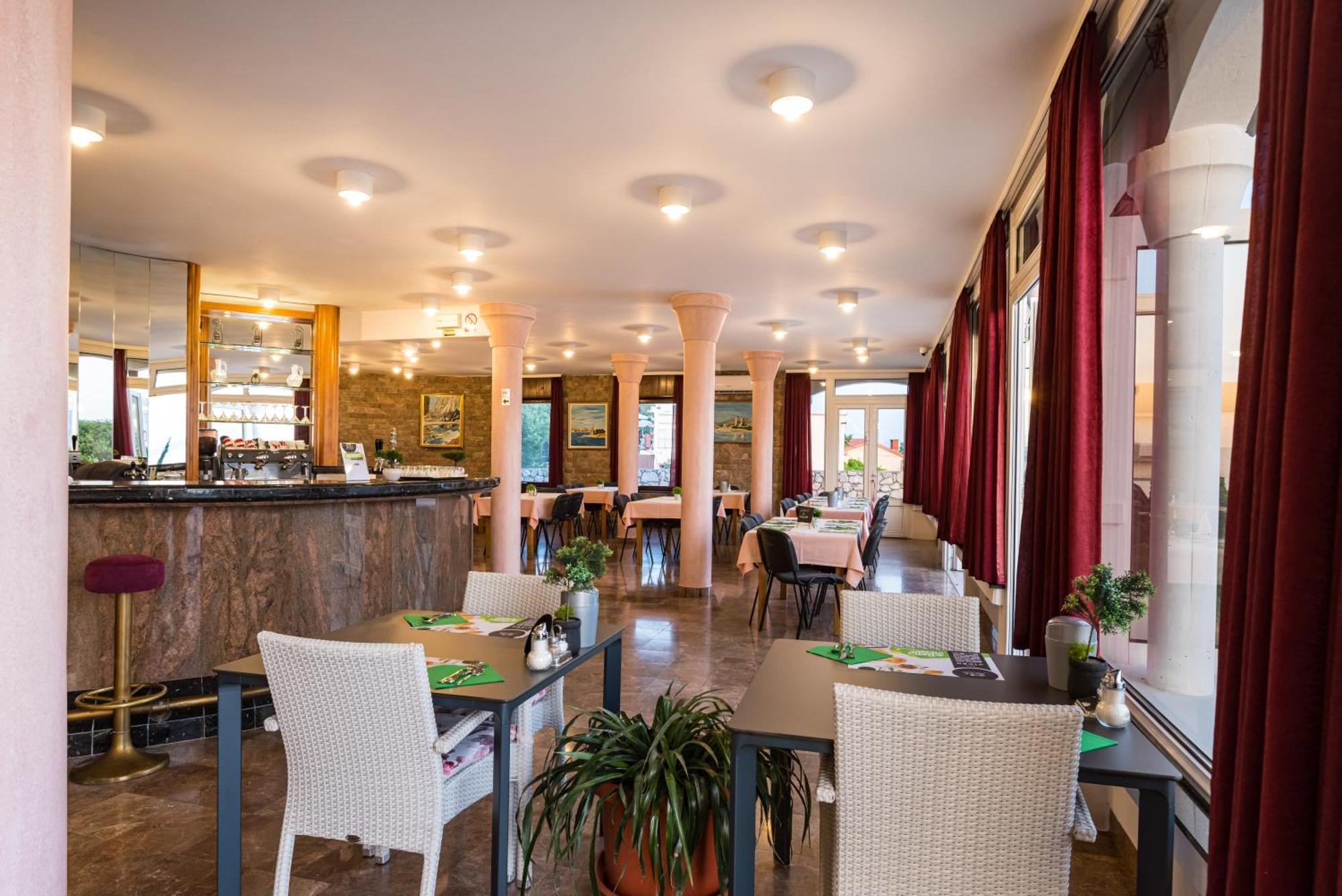 Vicko Hotel Starigrad Paklenica